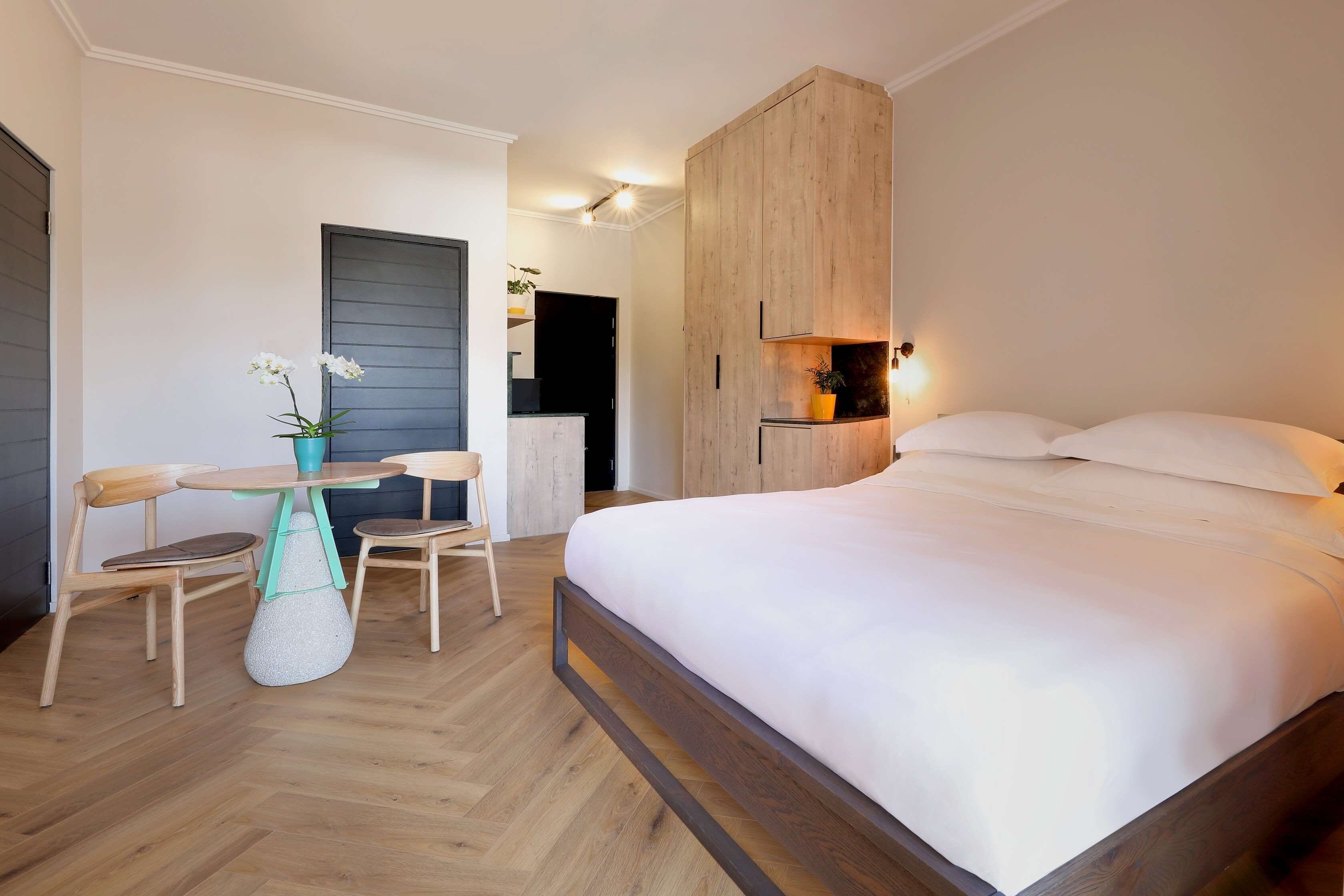 Suite, 2 Bedrooms | In-room safe, desk, laptop workspace, blackout drapes