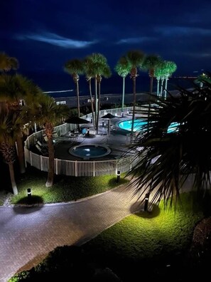 Outdoor pool, a heated pool