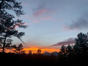 Exterior - Cowboy Cabin in the Mountains - Quiet Getaway (Aguilar)
