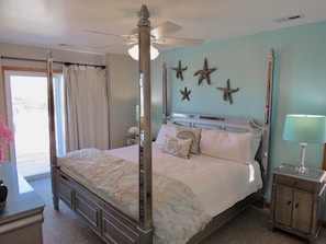5 bedrooms, travel crib, free WiFi