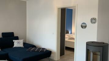 TV, fireplace, DVD player, stereo