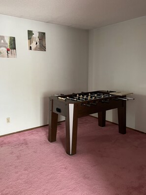 Spielezimmer
