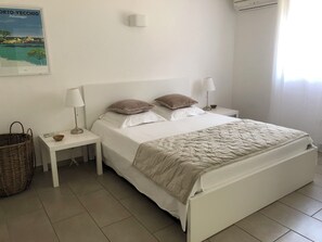 2 Schlafzimmer, Bügeleisen/Bügelbrett, Reisekinderbett, kostenloses WLAN