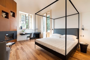 6 Schlafzimmer, Zimmersafe, Bügeleisen/Bügelbrett, kostenloses WLAN