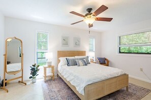 4 bedrooms, memory-foam beds, desk, iron/ironing board