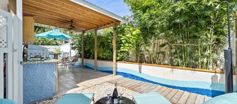 Kelena's Kabana - Private Entry - Top-Shelf Amenities