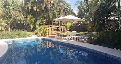 Kelena's Kabana - Private Entry - Top-Shelf Amenities