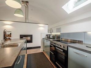 Geschirrspüler, Hochstuhl