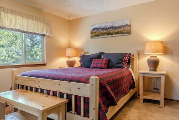 3 chambres, fer et planche à repasser, lit parapluie, Wi-Fi