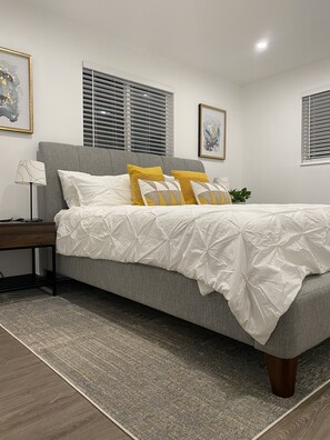 2 bedrooms, iron/ironing board, free WiFi, bed sheets