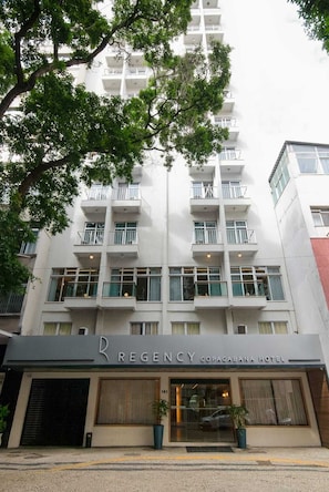 Front of property - Regency Copacabana Hotel (Rio de Janeiro)