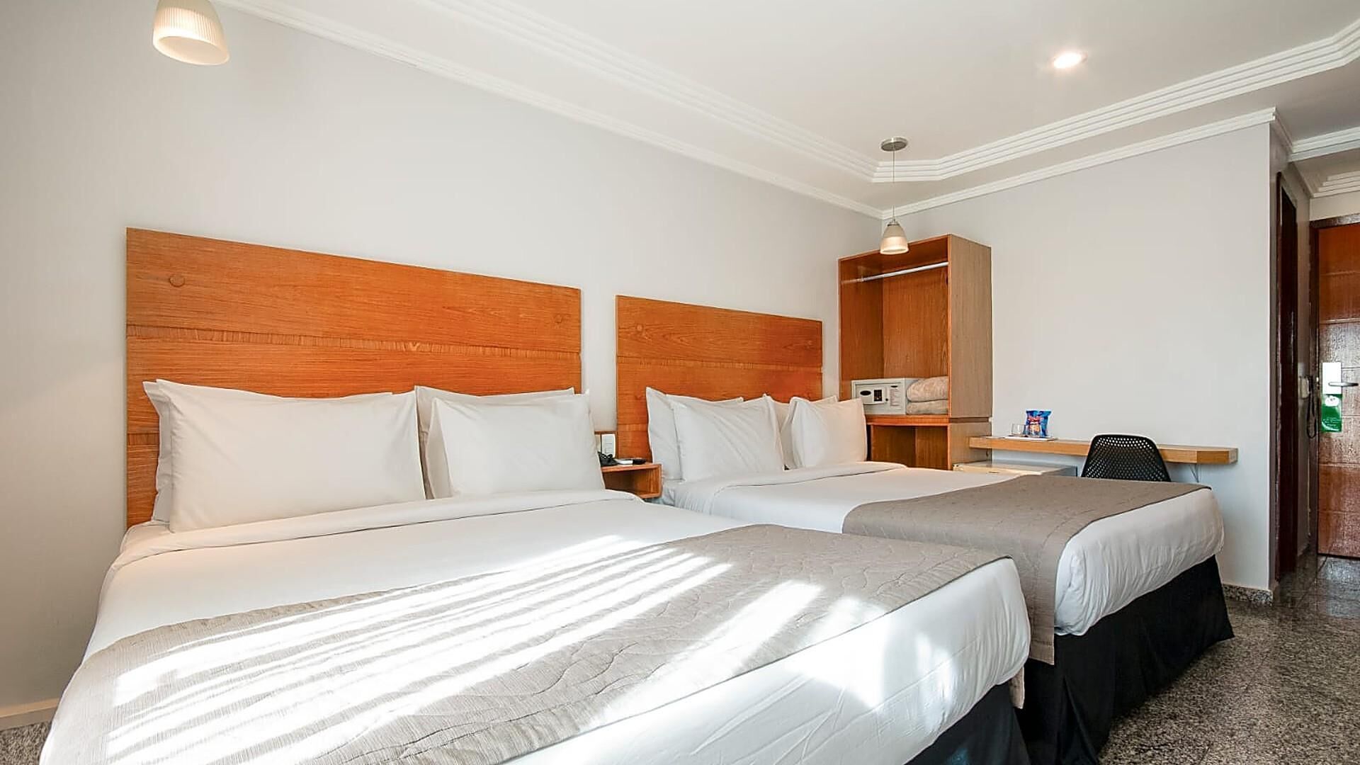 Minibar, in-room safe, free WiFi, bed sheets