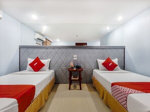 Bed sheets - Vaccinated Staff - Capital O 824 Chinatown Lai Lai Hotel (Manila)