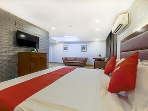 Studio Suite - Vaccinated Staff - Capital O 824 Chinatown Lai Lai Hotel (Manila)