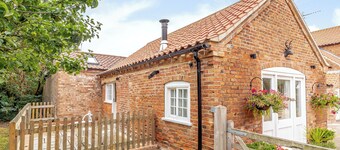 1 bedroom accommodation in Laneham, near Lincoln