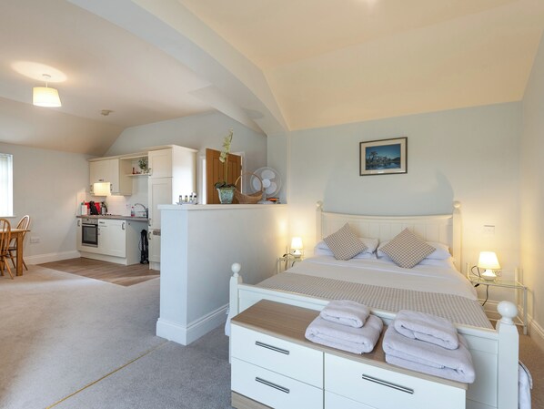 1 chambre, Wi-Fi gratuit, draps fournis