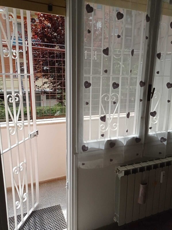 Interior - Ostia Beach Crypto House (Lido di Ostia)