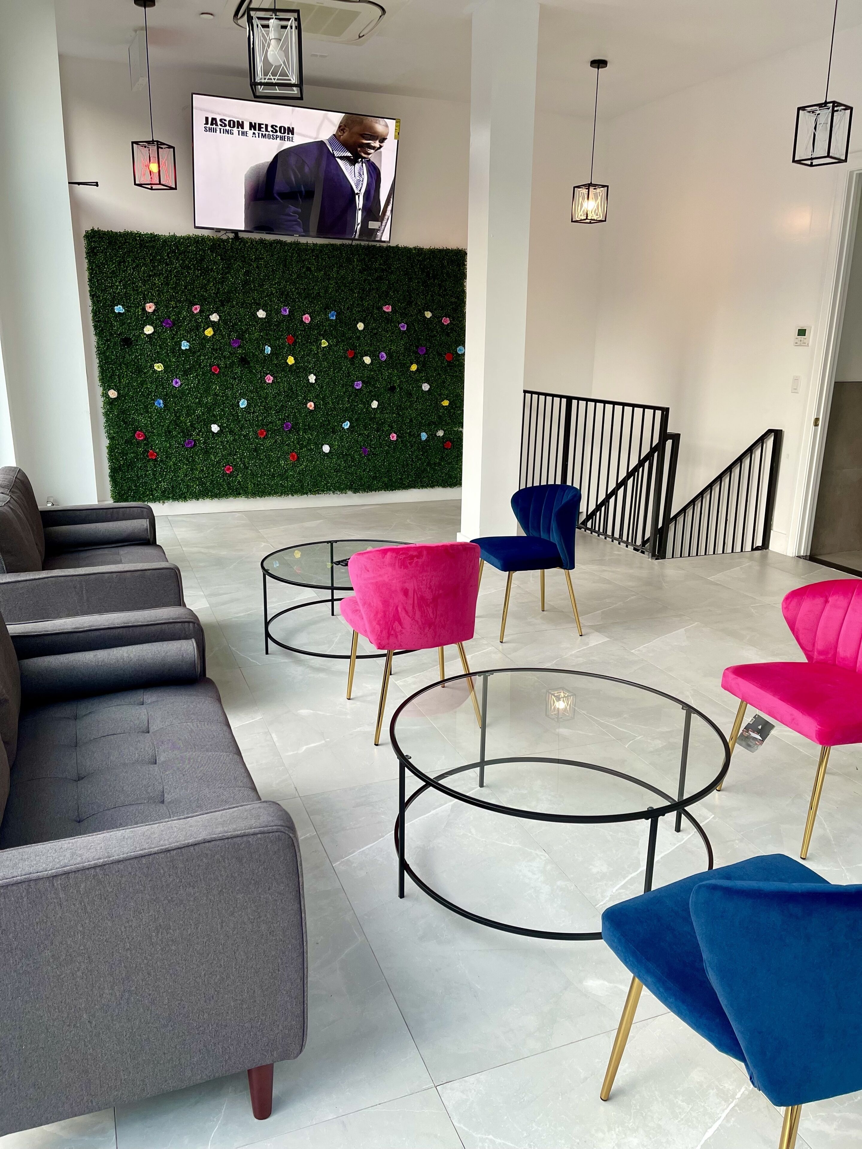 المنشأة من الداخل