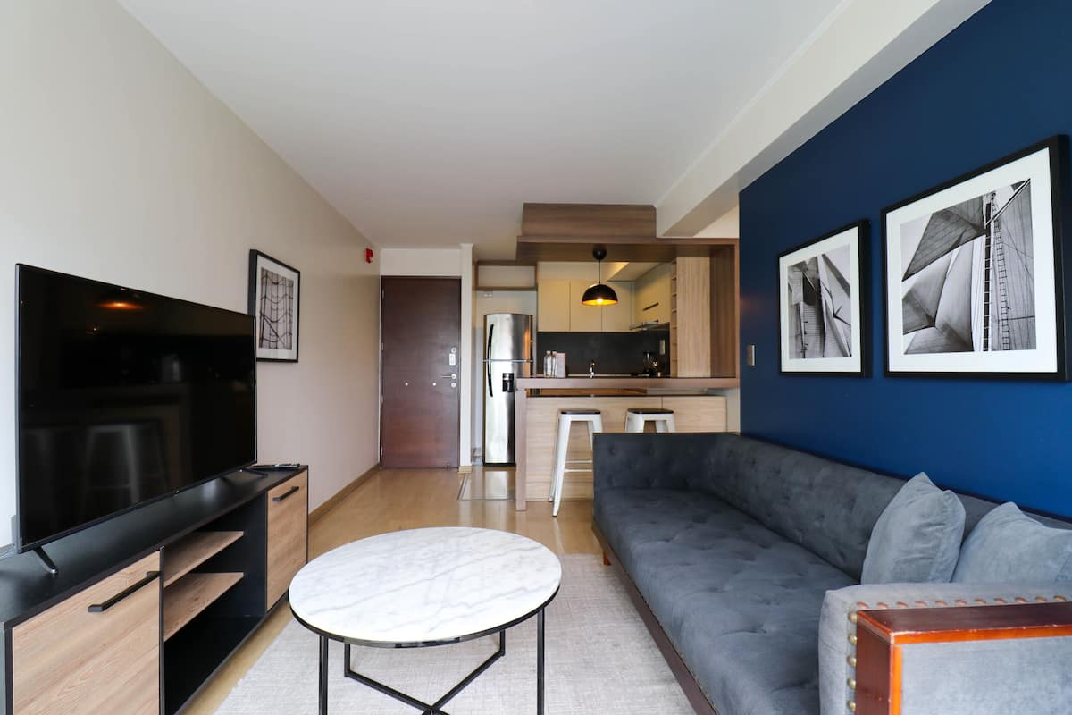 Apartment, 2 Bedrooms (1403) | Living area | TV, Netflix, heated floors, streaming services