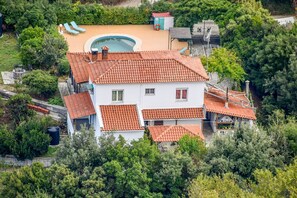 Front of property - Villa Mitzelos (Skiathos)