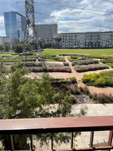 Modern 2 BR, 2 BA up-to-date condo, centrally located in luxury shopping mall 