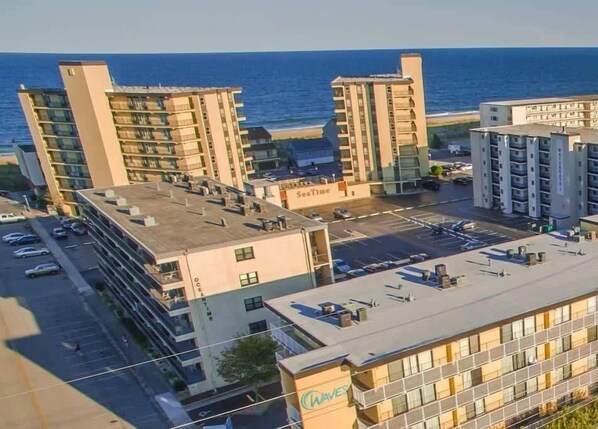 Exterior - 2BR Condo, Private Balcony, Centrally Located (Ocean City)