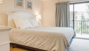 2 bedrooms, iron/ironing board, WiFi