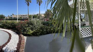 Signature-huoneisto | Terassi/patio