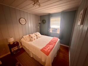 3 chambres, fer et planche à repasser, accès au Wi-Fi (inclus)