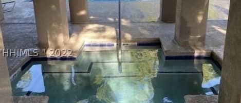 室外游泳池