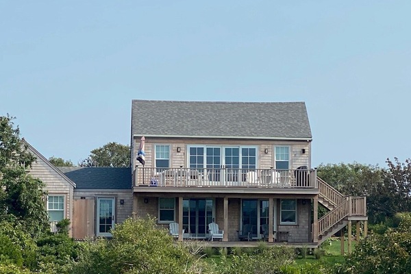 Rear facing double deck facing western sunsets