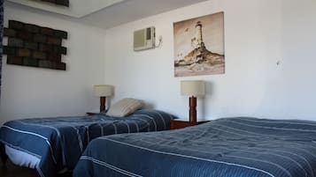 Standard Room, 2 Double Beds