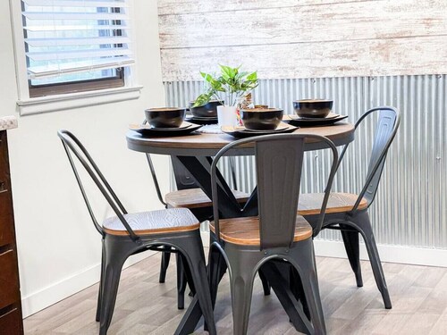 Central 4BR Home Near Sanford