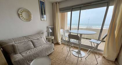 024 - Apartment with beautiful terrace and breathtaking view of the Ocean