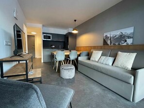 Flat-screen TV, offices