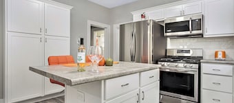 Bright Side Bungalow