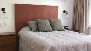 Trang trí khác biệt, trang bị nội thất với thiết kế riêng biệt