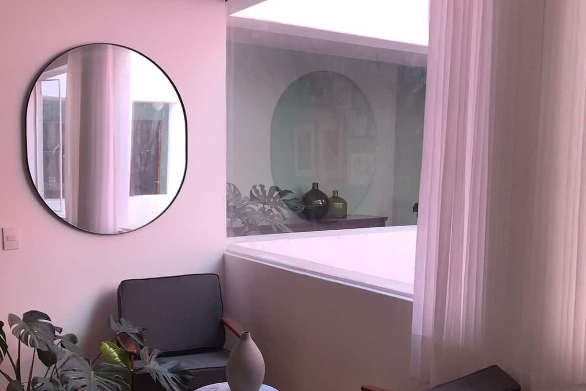 2 habitaciones, decoración personalizada y muebles diferentes