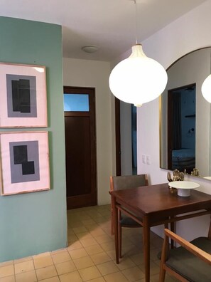 Individually decorated, individually furnished, free WiFi, bed sheets - Meson San Felipe (Guadalajara)