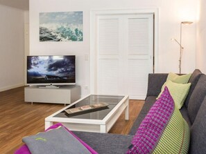 TV, DVD player - Residence Bismarck, Whg. 6 - Residence Bismarck (Sylt)