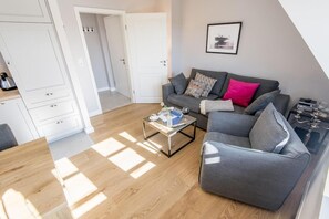 TV - Ruhig. Gemütlich. Erholung. - Ringhoog Hüs Whg. 4 "heideblick" - Objekt-id: Rhh/04 - Ringhoog Hüs (Sylt)