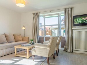 Unclassified image, 3 of 14, button