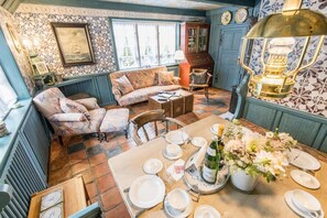 TV, DVD player - Hygge. Friesisch. Reet - Ferienhaus Pidder Lüng 2 - Objekt-id: Plk/02 - Ferienhaus Pidder Lüng (Kampen (Sylt))