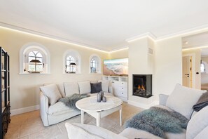 Nicht klassifiziertes Bild, 3 von 83, Schaltfläche