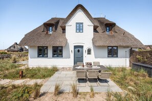 Imagen sin descripción, 3 de 83, botón