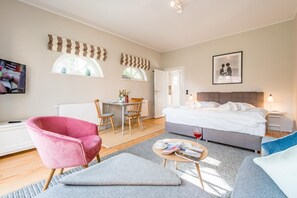 1 chambre, fer et planche à repasser, Wi-Fi, draps fournis