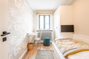 2 Schlafzimmer, Zimmersafe, Bügeleisen/Bügelbrett, WLAN