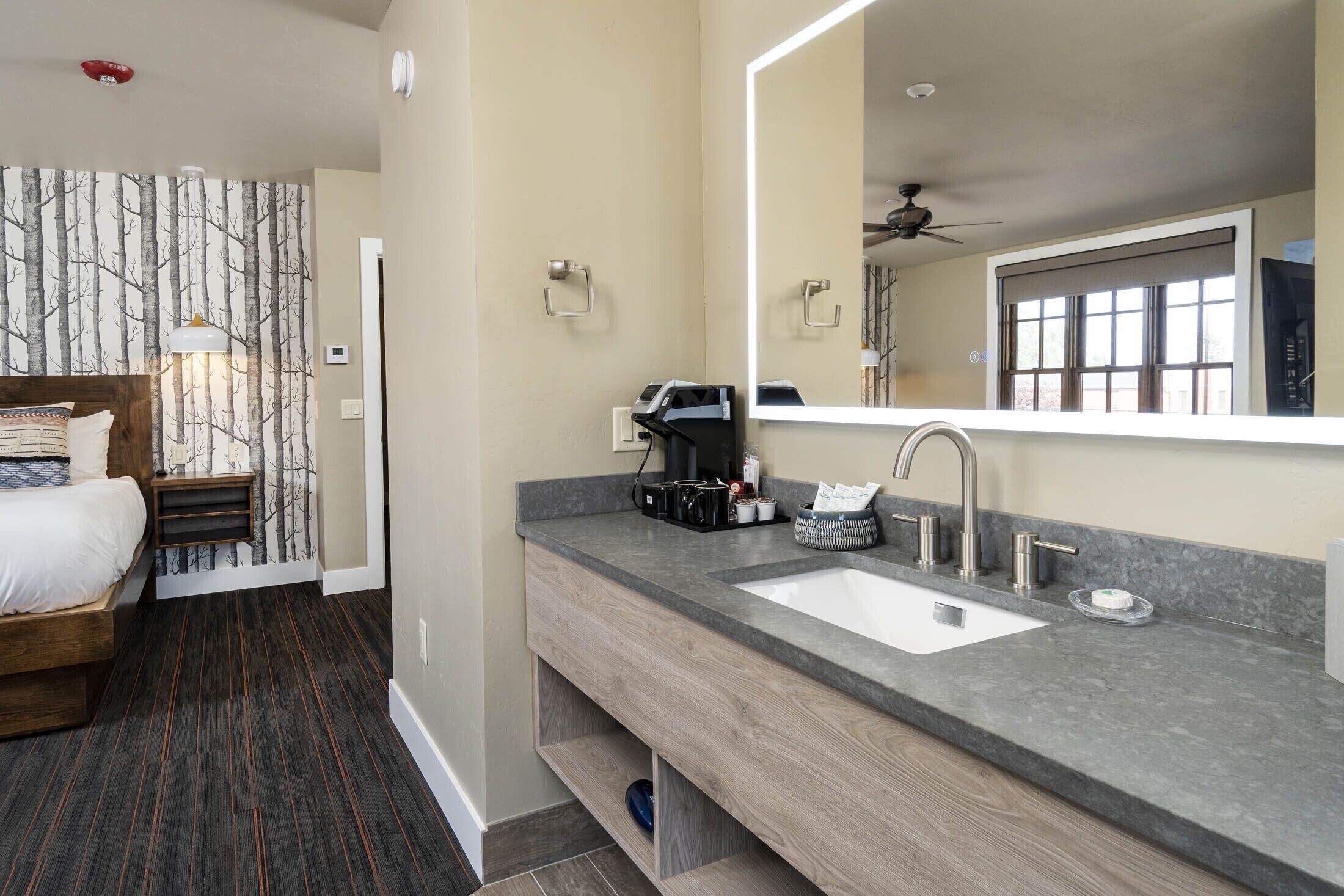 room | down duvets, soundproofing, free wifi, bed sheets