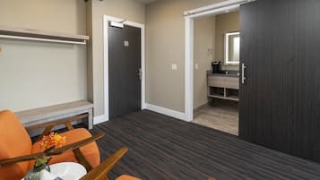 Kamer | Donsdekens, geluiddichte muren, gratis wifi, beddengoed