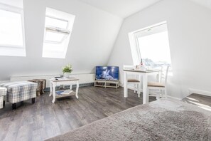 1 bedroom, WiFi, bed sheets - Haus Christof, Whg. 9 - Strandnah. Bezaubernd. Ruhig. - Objekt-id: Ciw/09 (Wenningstedt-Braderup (Sylt))